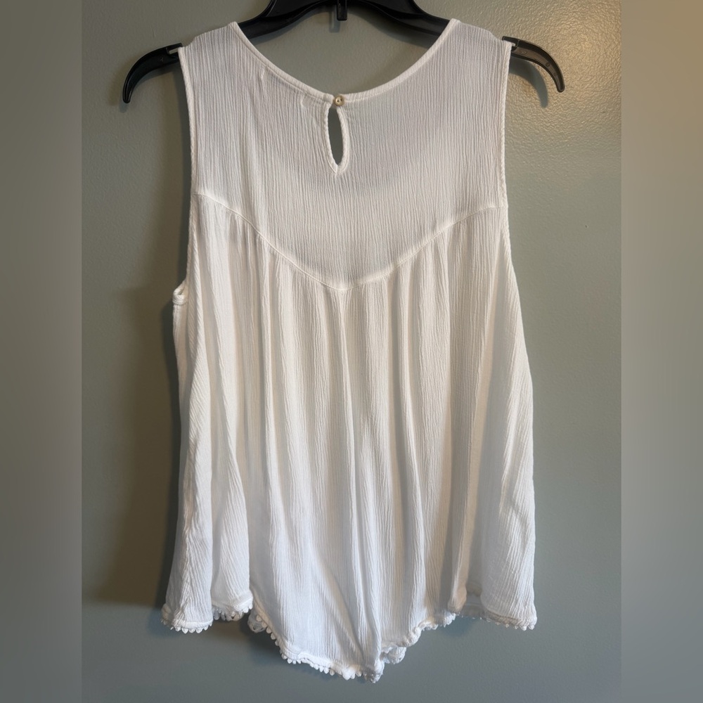 Democracy White Boho Tank Top with Multicolor Crochet Detail size medium - Picture 9 of 12